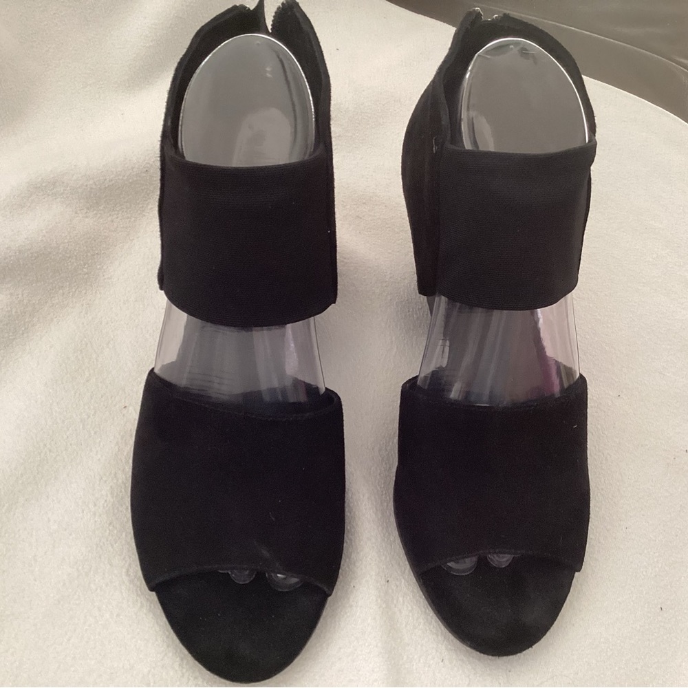 Eileen Fisher black suede heeled sandal, size 8
